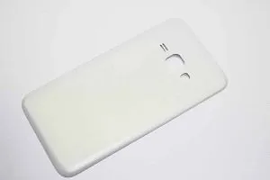 Задняя крышка Samsung Galaxy J1 2016 SM-J120F/DS (белый)